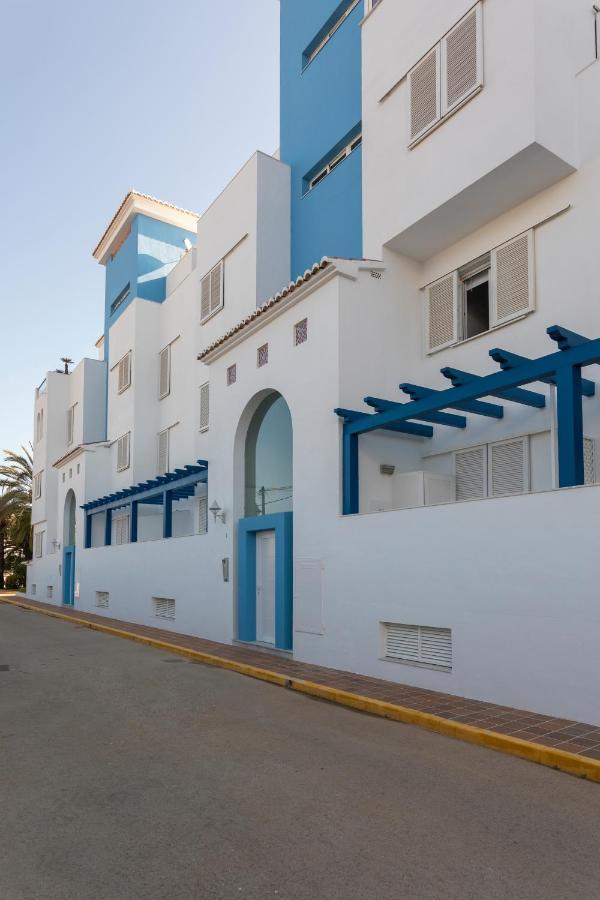Apartment Cala Blanca, Bajo, 2 Dormitorios, By Bookindenia