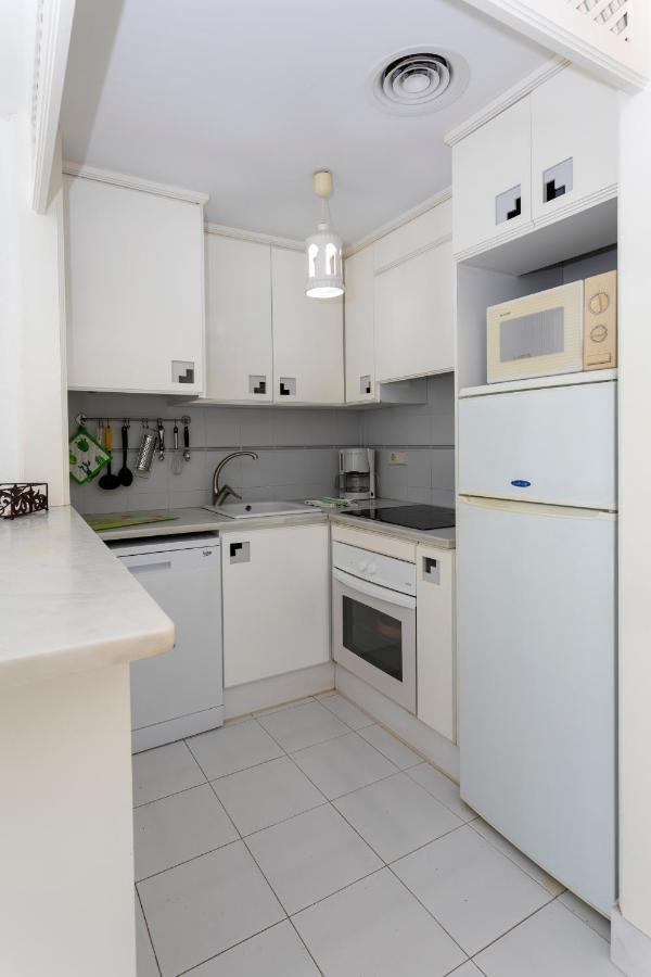 Apartment Cala Blanca, Bajo, 2 Dormitorios, By Bookindenia Denia